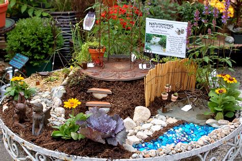 Adorable Miniature Fairy Garden Ideas