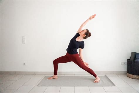 6 Warrior Pose Variations Virabhadrasana For Beginners Yoga With Uliana