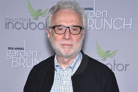 Watch Ub Graduate Wolf Blitzer Reveling In Ncaa Tournament Victory