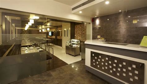 Multi Cuisine Restaurant In Pune मल्टी क्यूरीन रेस्टोरेंट पुणे