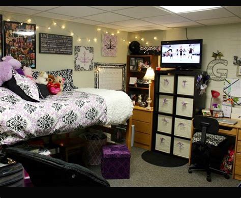 Stonehill Dorm Living Sem College Life Easy Living Cheerleader Go Birdgang Dorm Living