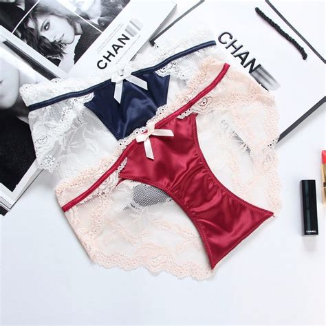 2018 New Lace Silk Seamless Panties Sexy Lingeries Patchwork Bow Underwears Women Briefs Middle