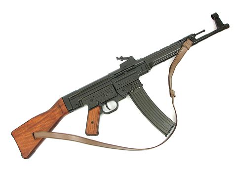 Stg 44 1125c Comrades