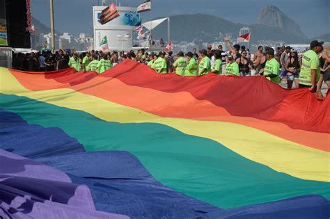 Thousands Gather For 21st Gay Pride Parade In Rio De Janeiro The Rio