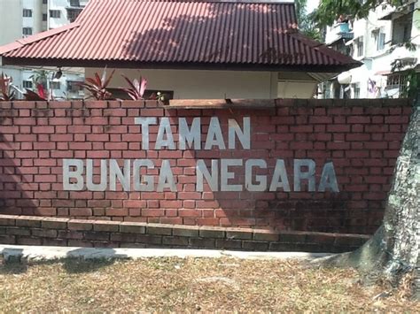 Alam megah lrt station is a light rapid transit station at alam megah in shah alam, selangor. Fully Furnished Room In Apartment For Rent At Taman Bunga ...