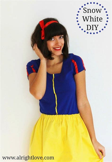 Diy Snow White Halloween Costume Easy Adult Halloween Costumes