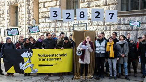 Informationsfreiheit Rot Rot Grünes „transparenzgesetz“ Würde Die