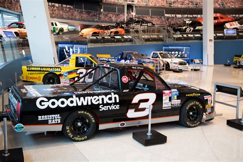 Nascar Hall Of Fame Exhibit Honors 25 Years Of Truck Series Nascar
