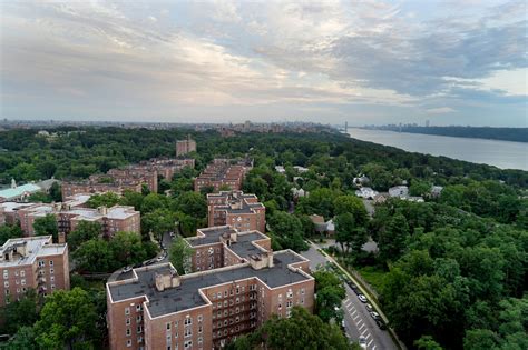 North Riverdale The Bronx A Leafy Oasis Within City Limits The New