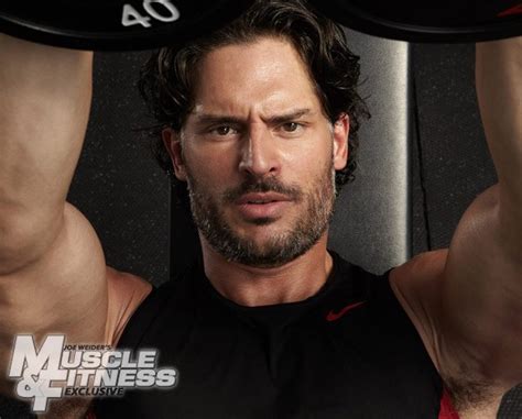 Joe Manganiello Bande Tous Ses Muscles Pour Muscle And Fitness