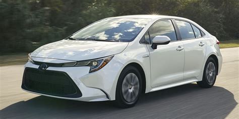 2020 Toyota Corolla Hybrid Debuts At La Auto Show