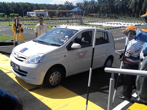 Rpk kereta axia(nation drive wilayah sdn bhd). Institut Memandu Sinar Berikan Yang Terbaik