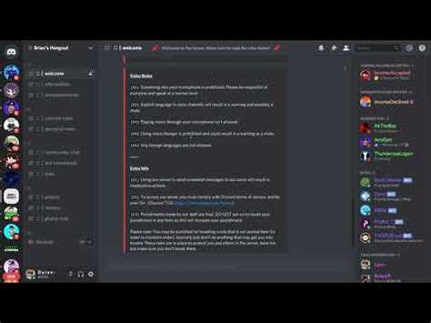 We'll take a look at both, so you can choose what floats your boat. REVIEWING MY FRIENDS DISCORD SERVER !!! - YouTube