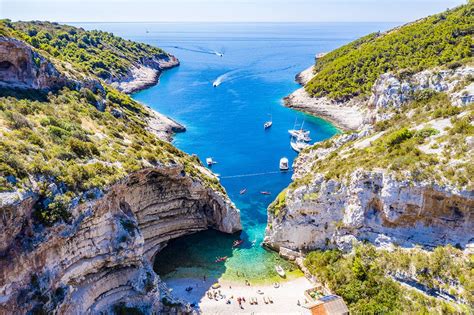 Why You Cannot Miss Visiting Croatias Most Popular Islands Hvar And Vis