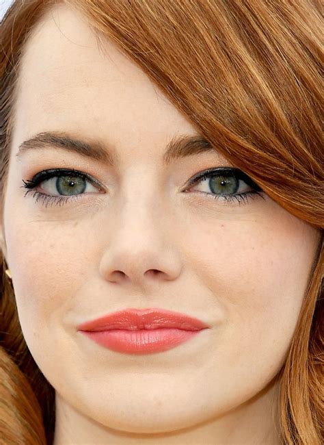 Close Up Of Emma Stone At The Hollywood Reporters 2016 Women In