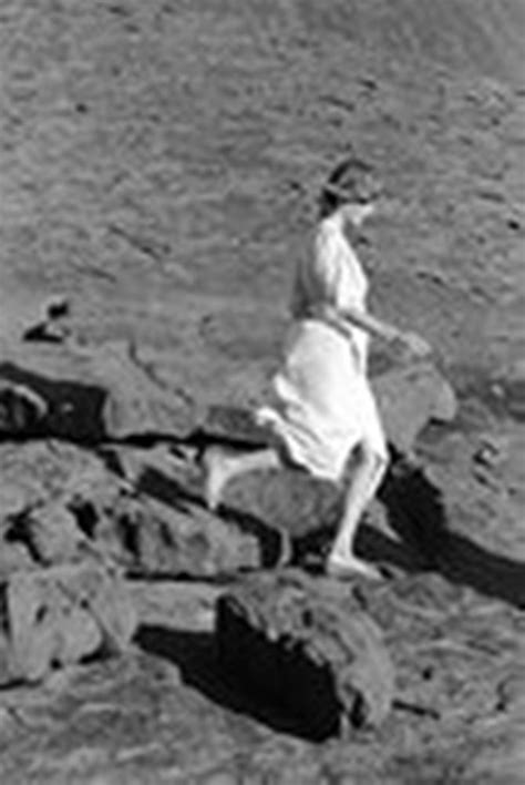 March 21 1983 Princess Diana At Ayers Rock In Yulara The Northern