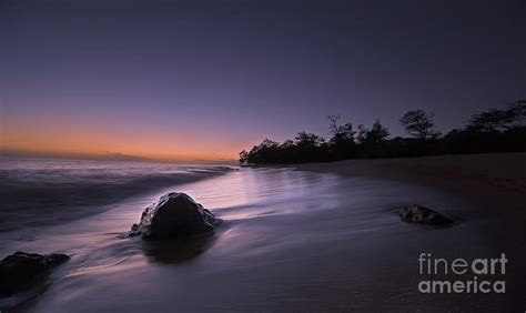 Maui Deep Purple Sunset Photograph By Dave Bryson Pixels