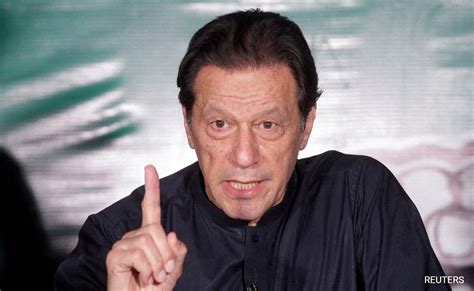 Imran Khans Party Claims Serious Threat To His Wife Bushra Bibi