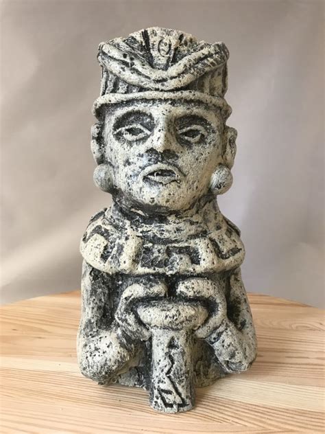 Mayan Statues Set Of 4 Evilusions