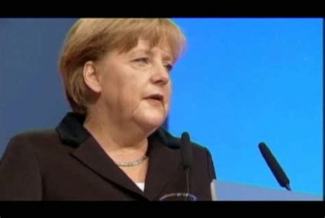 Angela Merkel Se Fracturó La Cadera Tras Accidente En Sus Vacaciones