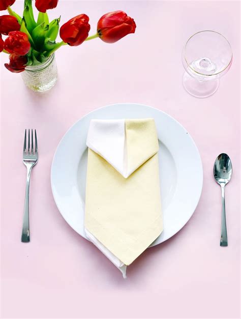 3 Modern Napkin Folding Techniques Everyone Should Know Modern