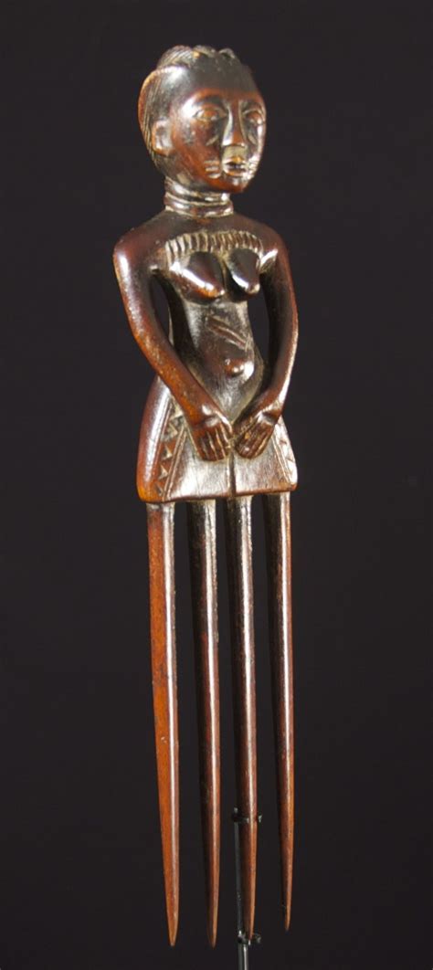 Épinglé Par Jean Hand Sur African Combs Peigne Art Afrique