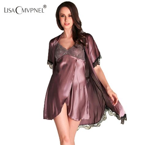 Lisacmvpnel 2016 New Fashion 2 Pcs Lace Robenightgown Faux Silk Women Pajamas Sexy Lace Robe