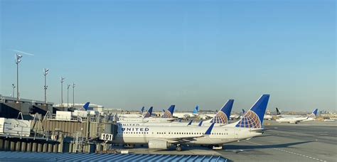 Coronavirus Kills United Airlines Newark Employee Others