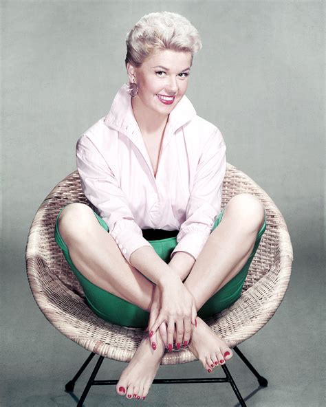 Actress And Singer Doris Day Dies At Age 97—see Her Most Iconic Photos