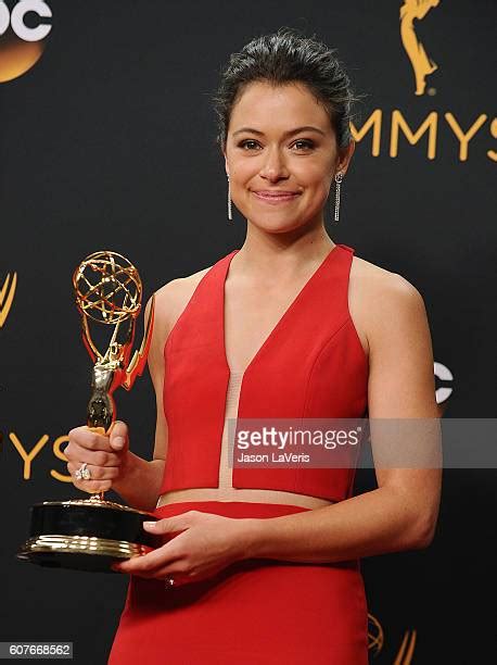 Tatiana Maslany Emmy Fotografías E Imágenes De Stock Getty Images