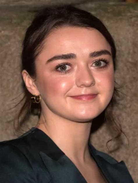 Maisie Williams Watch Collection This Is Watch