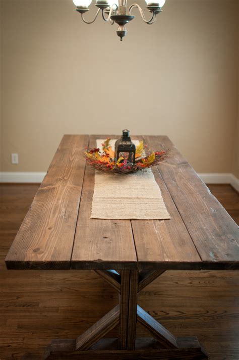 I'll share a tutorial on the garland next winter. Ana White | Farmhouse X Table - DIY Projects
