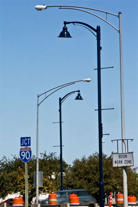 New ‘bobcat Streetlights Installed On North Seventh Avenue City