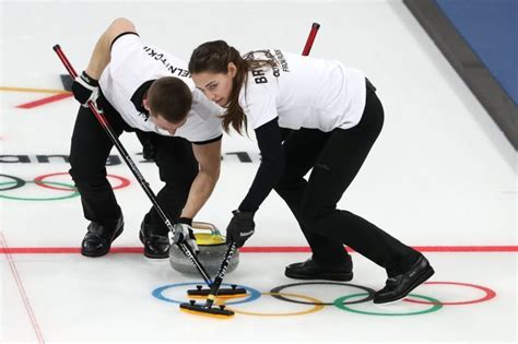 Olympics | olympic games, medals, results & latest news 【平昌冬奧】「你又擦我又擦」冰壺拖把有咩用？ | UPower