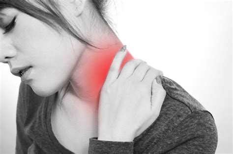 Whats Causing My Neck Pain Spine Center Of Texas
