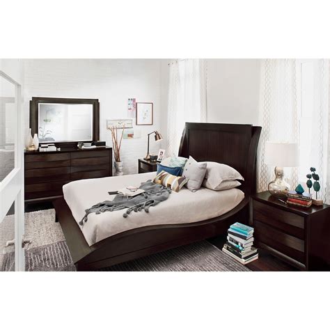 You sleep here, of course, but you also relax, read, put on comfortable clothes, and perhaps even. Cascade Merlot King Bed | American Signature Furniture ...