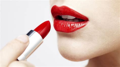 Yahoo Your Day How To Choose The Right Red Hot Lipstick Abc News