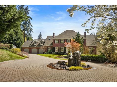 5 Luxurious Lake Oswego Homes Haven Lifestyles