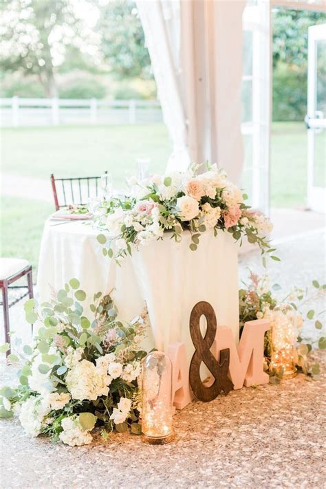 How To Have The Perfect Blush Wedding Day Sweetheart Table Flowers