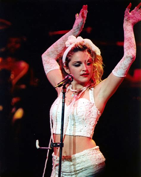 Pop Singers Female Singers Female Artists Madonna Fashion Lady