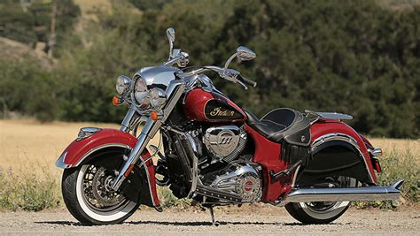 Browse by year, price, and specs. 2015-Indian-Motorcycles-Chief-Two-Tone-Color (9)