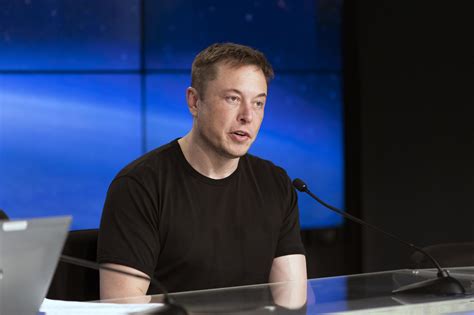 Elon Musk Deletes Facebook Pages For Spacex And Tesla Space