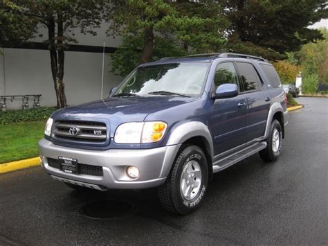 Read the detailed specifications and features of the new 2021 toyota sequoia. 2003 Toyota Sequoia SR5/ 4WD/ 3RD SEAT/ 1 OWNER/ TIMING BELT DONE