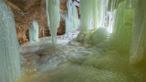 Bing Image Eben Ice Caves Upper Peninsula Michigan Bing Wallpaper