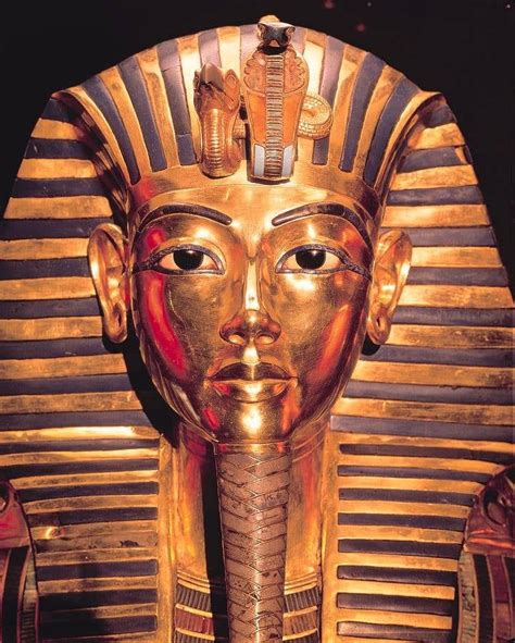 King Tuts Mummy And Tomb Ancient Egyptian Ancient Egyptian Art