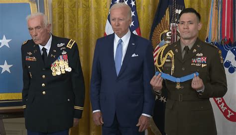 Biden Awards Medal Of Honor To 4 Vietnam War Vets American Military News