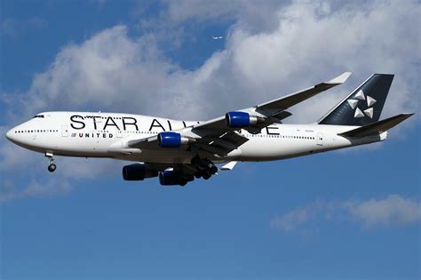 Boeing 747 422 Star Alliance United Airlines Aviation Photo