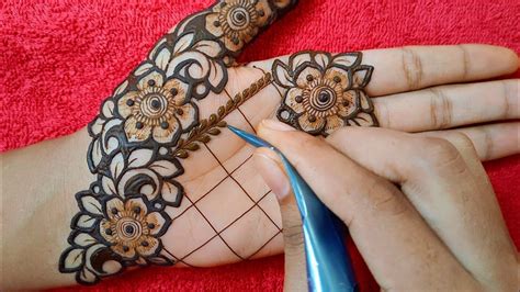 Beautiful Latest Floral Vines Henna Design For Hand Outstanding
