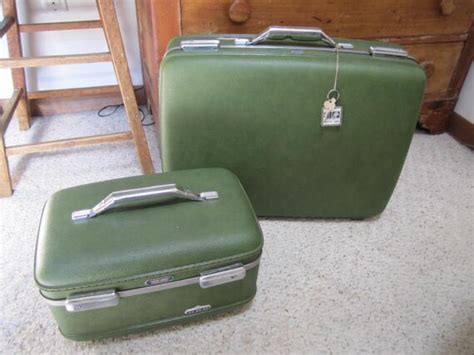 Vintage American Tourister Weekend Luggage Set
