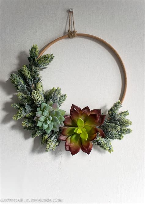 Diy Minimalist Succulent Wreath Tutorial Grillo Designs Succulent